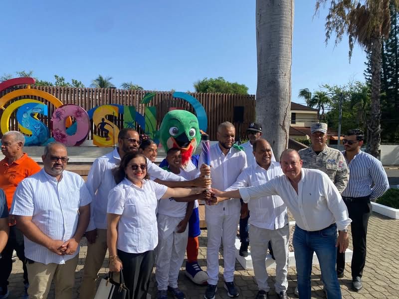 Sosúa recibe con orgullo la Antorcha de los XXV Juegos Centroamericanos y del Caribe Santo Domingo 2026.